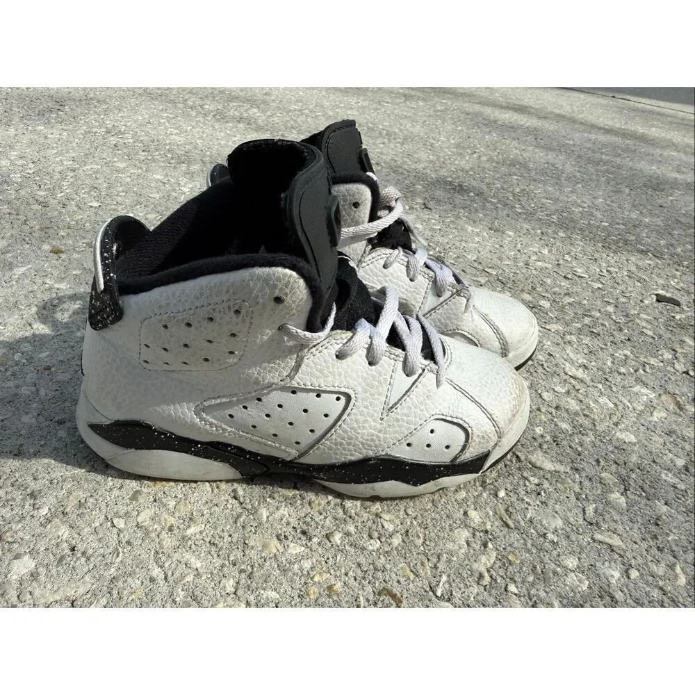 Jordan 6 Retro Sneakers White Black Reverse Oreo Basketball Little Kid Size 12C